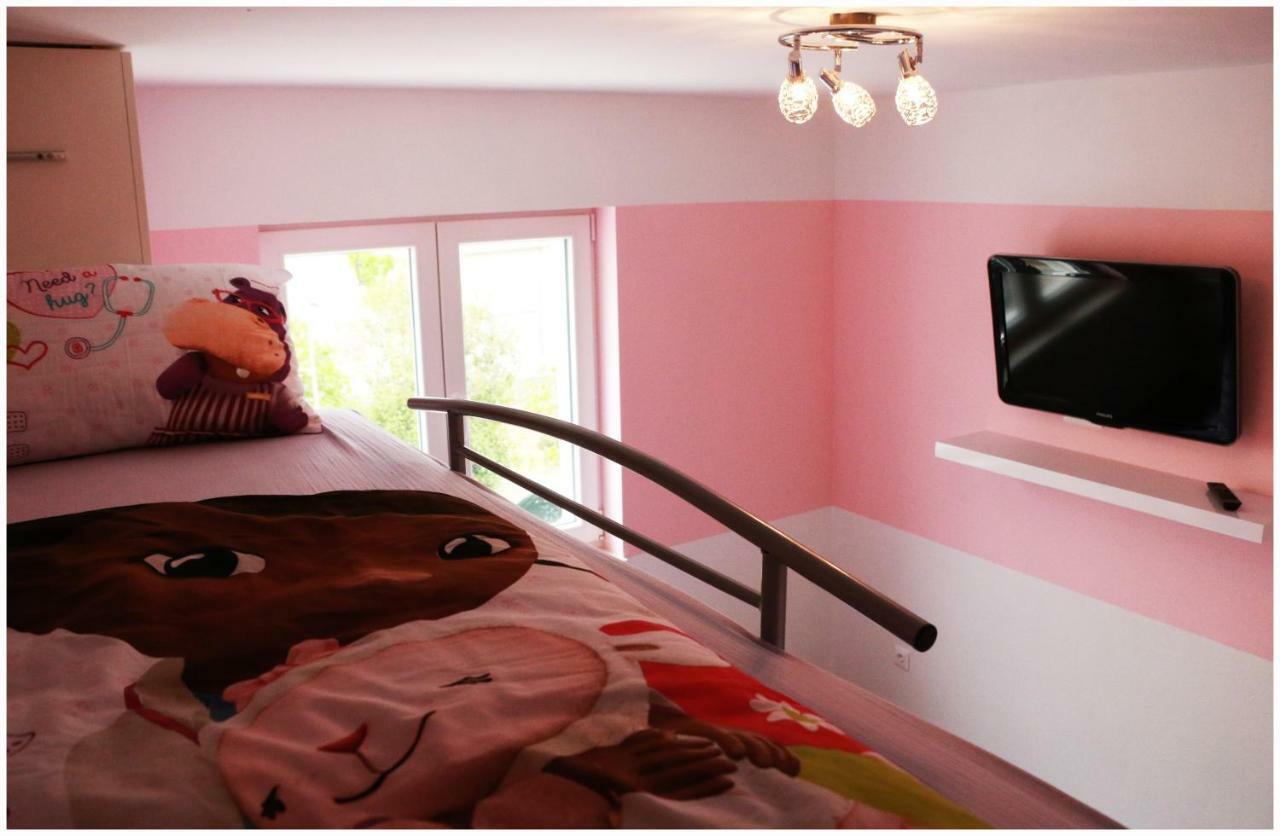 Apartman Loretta Primošten Exteriér fotografie